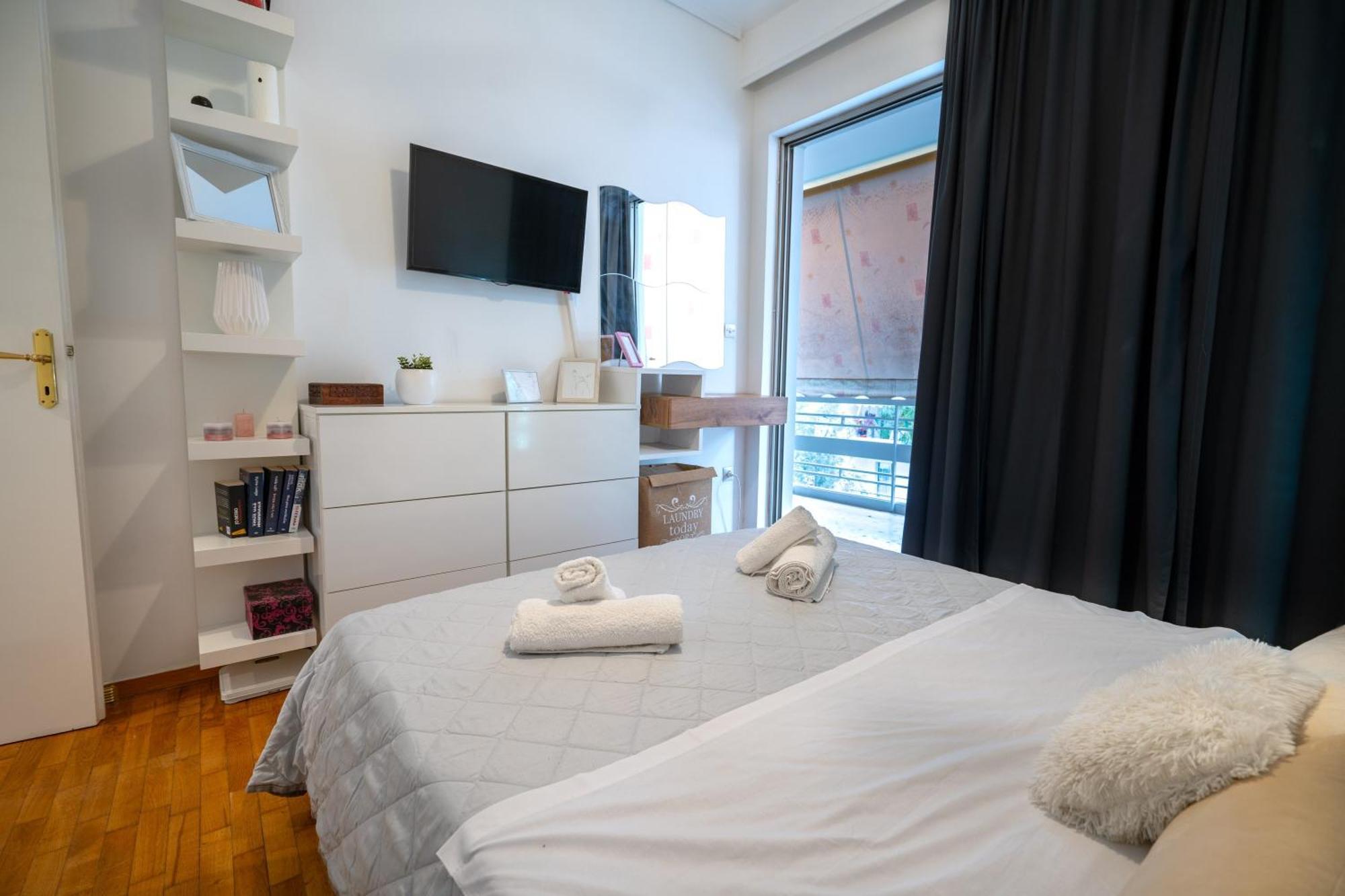 Neo Irakleio Train St. 1 Bedrm 4 Pers. Apartment Athen Eksteriør bilde