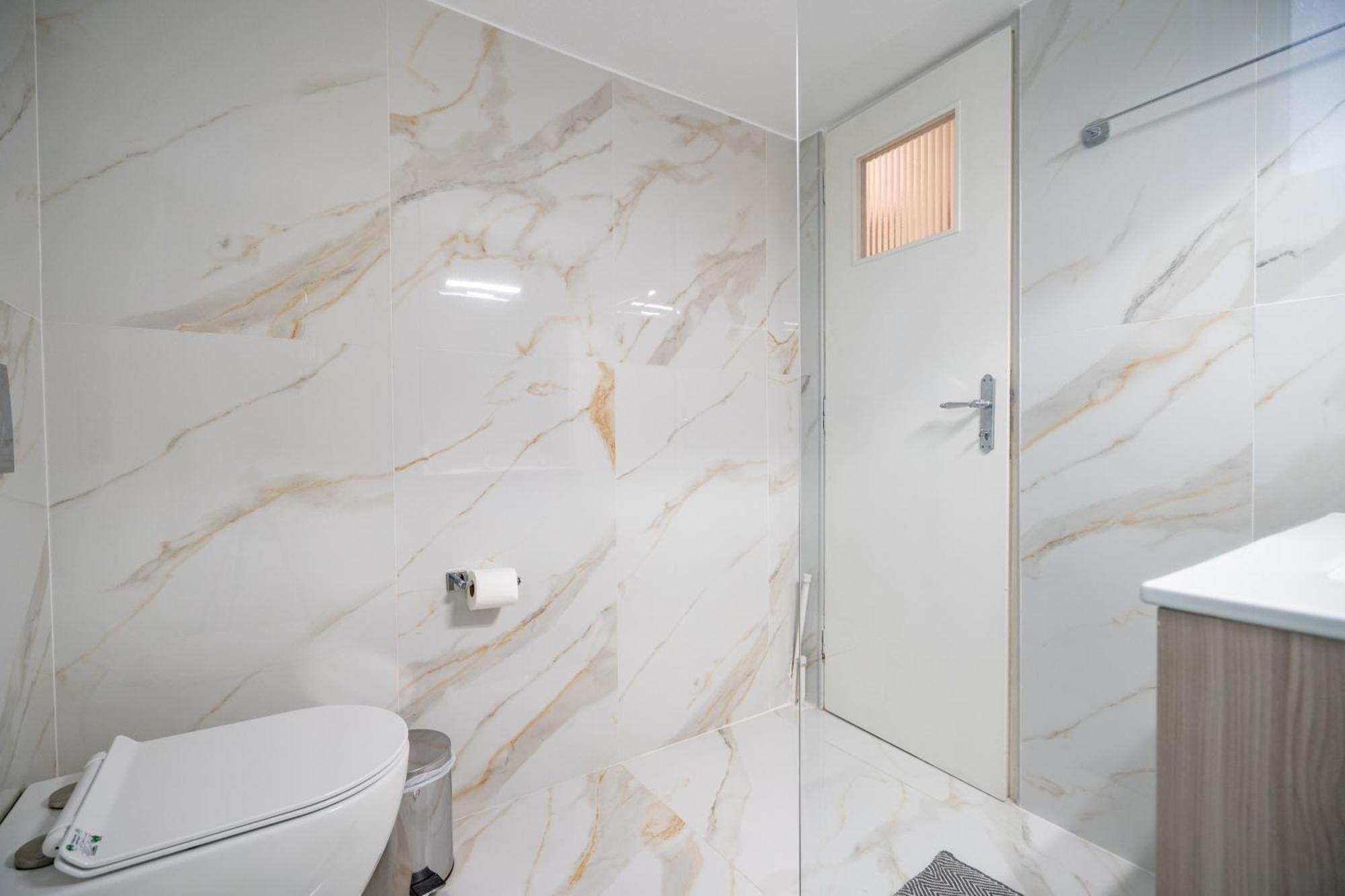 Neo Irakleio Train St. 1 Bedrm 4 Pers. Apartment Athen Eksteriør bilde